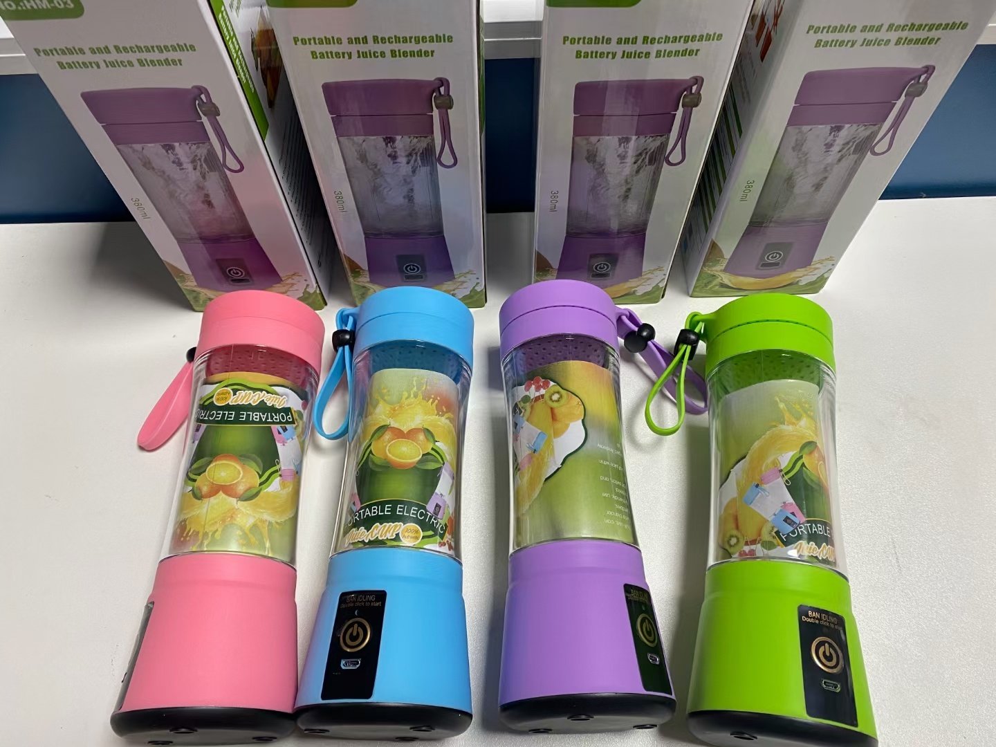 Portable Blender With USB Rechargeable Mini Kitchen Fruit Juice Mixer Home Simple Portable Electric Mini Juicer 9 Portable Blender With USB Rechargeable Mini Kitchen Fruit Juice Mixer Home Simple Portable Electric Mini Juicer - Image 9